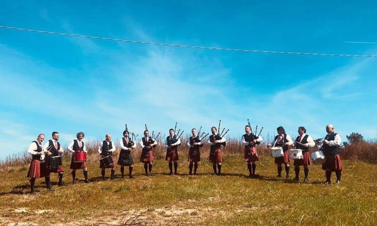 Proseguono gli appuntamenti del Natale: a Pieve Torina in arrivo i cornamusari Proseguono gli appuntamenti del Natale: a Pieve Torina in arrivo i cornamusari