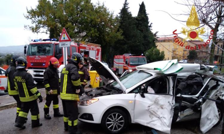 Incidente a Morrovalle: il 28enne resta in prognosi riservata Incidente a Morrovalle: il 28enne resta in prognosi riservata