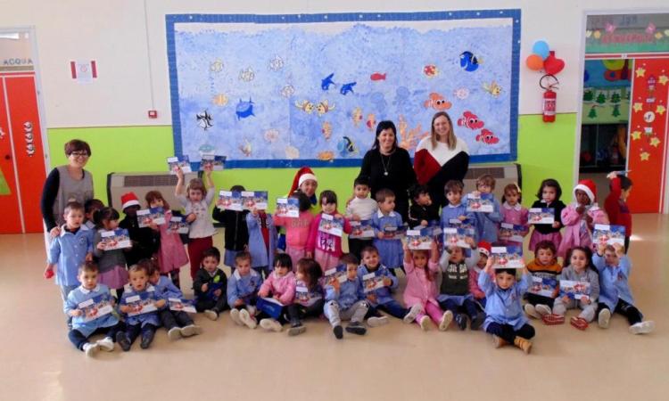 La postina di Babbo Natale alla scuola "Coloramondo" di Porto Potenza Picena