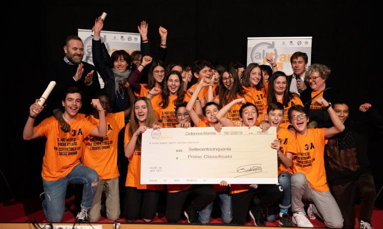Civitanova, oltre mille giovani all'Eurosuole Forum per le finali di "Alugame" (FOTO) Civitanova, oltre mille giovani all'Eurosuole Forum per le finali di "Alugame" (FOTO)