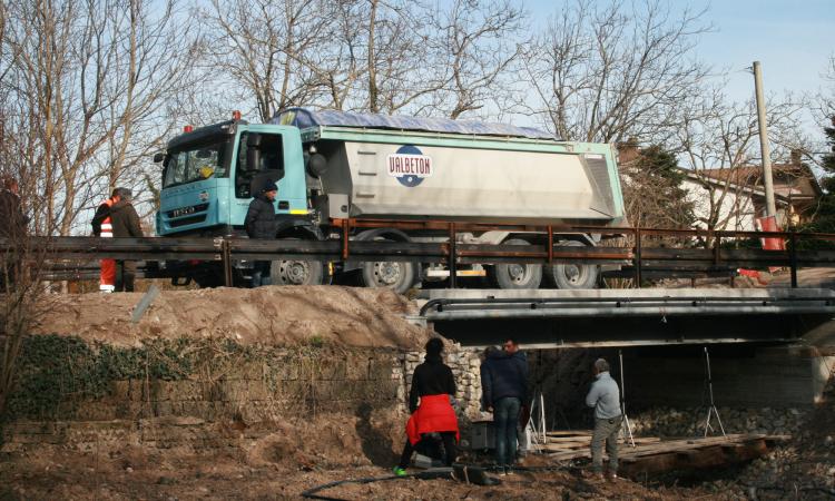 Riapre il Ponte della Rocca a San Ginesio, al via anche i lavori per una nuova struttura geodetica Riapre il Ponte della Rocca a San Ginesio, al via anche i lavori per una nuova struttura geodetica