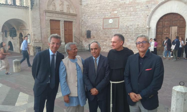 Università, Adornato sul nuovo ministro: "Soddisfazione per la nomina del professor Manfredi" Università, Adornato sul nuovo ministro: "Soddisfazione per la nomina del professor Manfredi"