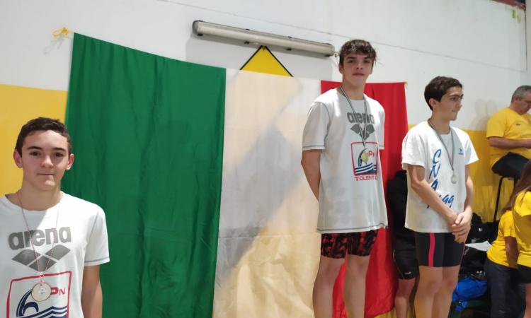 Nuoto, si chiude il meeting di Cortona: brillano i giovani della NPN Tolentino