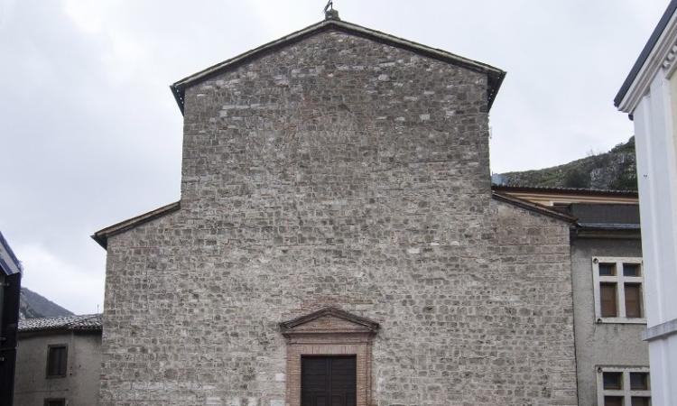 Pioraco, riapre la chiesa di San Vittorino: "Un grande passo in avanti per la comunità" Pioraco, riapre la chiesa di San Vittorino: "Un grande passo in avanti per la comunità"
