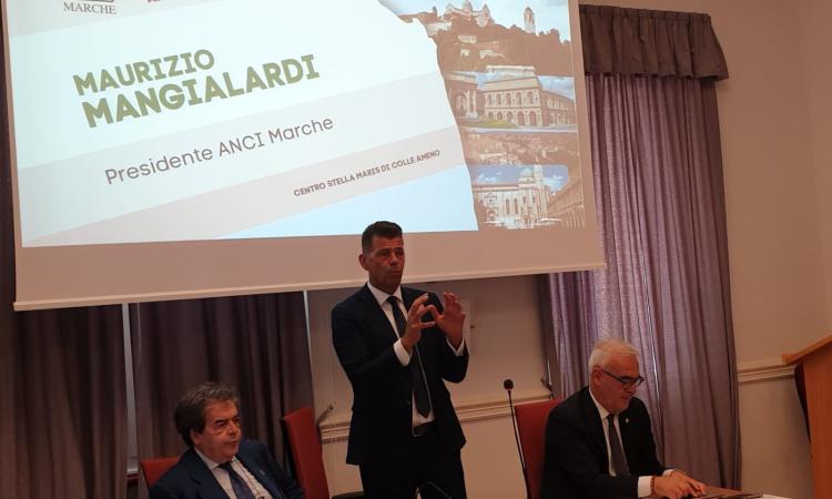Sisma: I sindaci del cratere delle 4 regioni in assemblea a Roma, Mangialardi coordinatore: "Restiamo uniti" Sisma: I sindaci del cratere delle 4 regioni in assemblea a Roma, Mangialardi coordinatore: "Restiamo uniti"