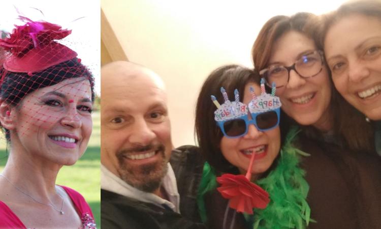 Recanati, Mirella festeggia 50 anni: le amiche le regalano un soggiorno da sogno Recanati, Mirella festeggia 50 anni: le amiche le regalano un soggiorno da sogno
