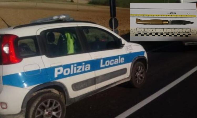 Macerata, degenera lite tra due automobilisti alla rotatoria: accoltellato 21enne Macerata, degenera lite tra due automobilisti alla rotatoria: accoltellato 21enne