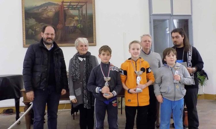 Recanati, strepitosi tornei di scacchi promossi dal Circolo Scacchi Recanati Recanati, strepitosi tornei di scacchi promossi dal Circolo Scacchi Recanati