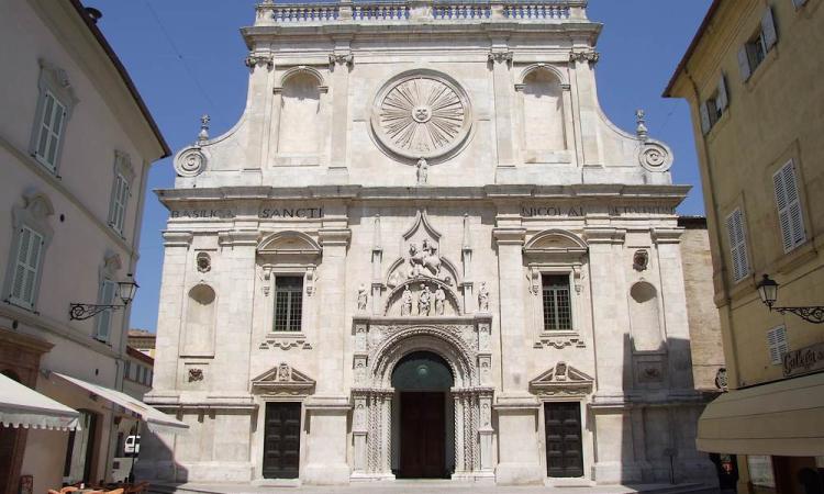 Tolentino, post-sisma: niente fondi per la ristrutturazione della Basilica di San Nicola