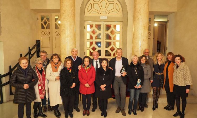 Recanati, decima edizione del concorso letterario "Raccontar...Scrivendo" Recanati, decima edizione del concorso letterario "Raccontar...Scrivendo"