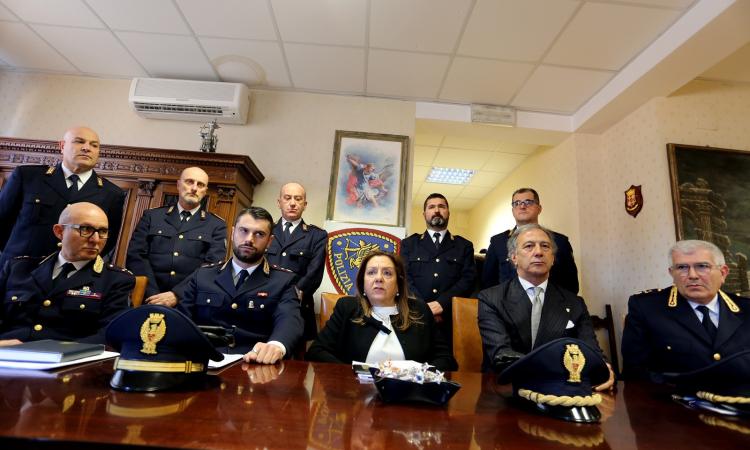 Record di patenti ritirate nel 2019, Pignataro: "Salvate tante giovani vite". Rolli: "L'auto è un'arma" (FOTO) Record di patenti ritirate nel 2019, Pignataro: "Salvate tante giovani vite". Rolli: "L'auto è un'arma" (FOTO)