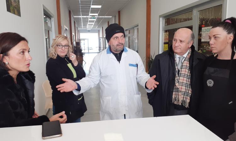 Post-sisma: Alessia Morani all'inaugurazione di un nuovo centro sanitario donato da Avis e privati Post-sisma: Alessia Morani all'inaugurazione di un nuovo centro sanitario donato da Avis e privati