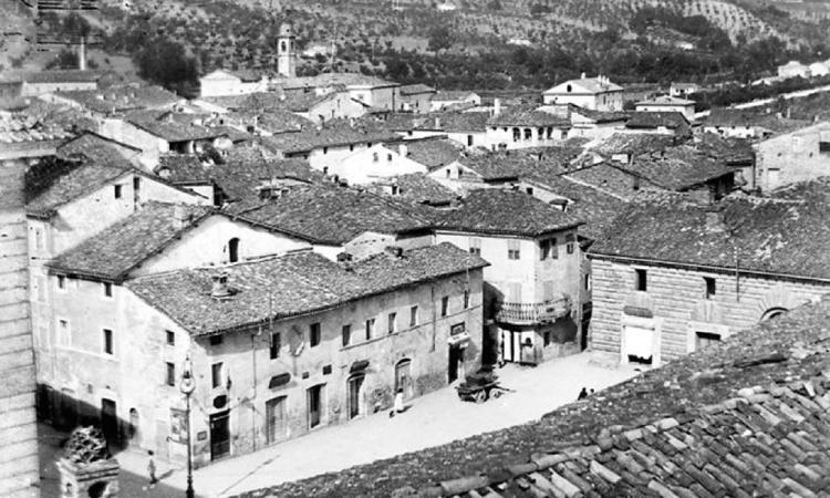 La storia di Tolentino in un dvd con scatti d'epoca: sarà presentato al Politeama La storia di Tolentino in un dvd con scatti d'epoca: sarà presentato al Politeama
