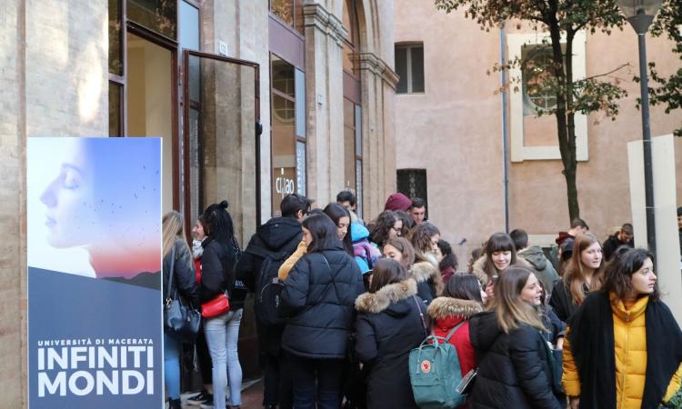 Al via il Salone di orientamento: porte aperte all'Unimc Al via il Salone di orientamento: porte aperte all'Unimc