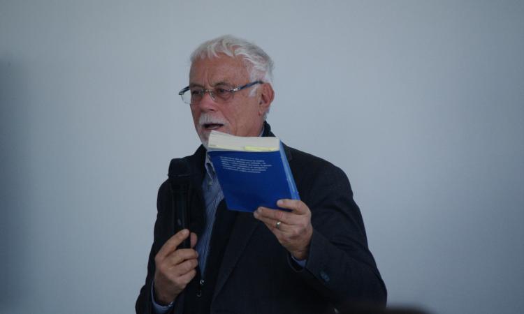 Conoscere la Costituzione per attuarla: incontro con l'ex senatore Maritati all'IIS Filelfo di Tolentino