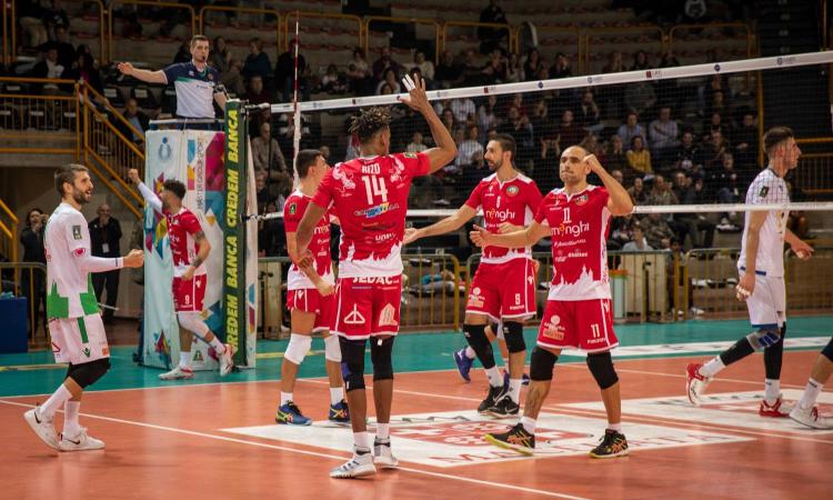 Reazione d'orgoglio Menghi Macerata: vittoria in rimonta a Palmi Reazione d'orgoglio Menghi Macerata: vittoria in rimonta a Palmi