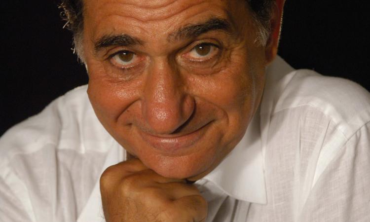 Tolentino, Pino Ammendola al Politeama chiude la rassegna "Racconti d'attore" Tolentino, Pino Ammendola al Politeama chiude la rassegna "Racconti d'attore"