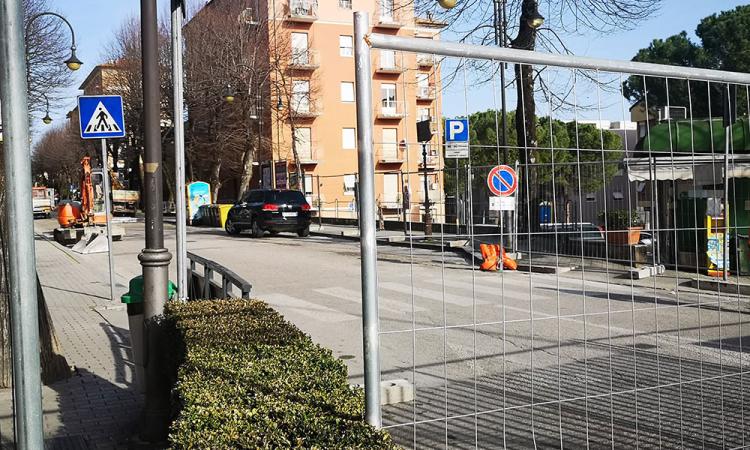 Tolentino, partono i lavori in viale Matteotti: divieti di sosta e viabilità, ecco cosa cambia