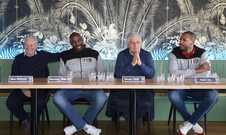 Doppio colpo Cucine Lube Civitanova: Yoandy Leal e Robertlandy Simon in biancorosso fino al 2022 Doppio colpo Cucine Lube Civitanova: Yoandy Leal e Robertlandy Simon in biancorosso fino al 2022