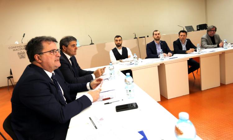 Confindustria, tempo di bilanci dopo il Micam (FOTO) Confindustria, tempo di bilanci dopo il Micam (FOTO)