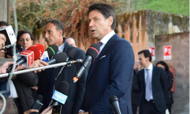 Coronavirus, Conte firma nella notte il decreto: tutte le nuove misure in vigore fino al 3 aprile