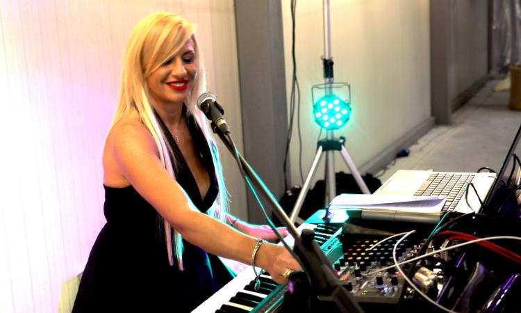 Macerata, una mamma scrive al premier Conte: "Per vivere faccio la musicista, la situazione è drammatica"