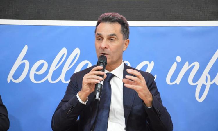 Coronavirus, Pieroni scrive a Franceschini: "Danni al comparto turistico, servono misure urgenti" Coronavirus, Pieroni scrive a Franceschini: "Danni al comparto turistico, servono misure urgenti"