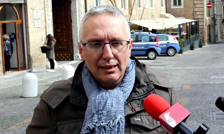 Coronavirus, approvato il piano regionale per la gestione dell'emergenza: "Oltre 400 posti per i contagiati" Coronavirus, approvato il piano regionale per la gestione dell'emergenza: "Oltre 400 posti per i contagiati"
