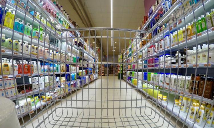 Recanati, farmaci e spesa a domicilio per anziani e disabili: il Comune attiva il servizio Recanati, farmaci e spesa a domicilio per anziani e disabili: il Comune attiva il servizio