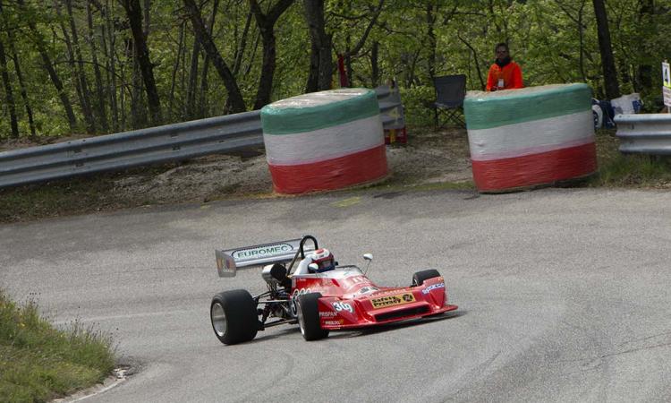 Automobilismo, rinviata la Sarnano- Sassotetto e la terza prova tricolore autostoriche. Automobilismo, rinviata la Sarnano- Sassotetto e la terza prova tricolore autostoriche.