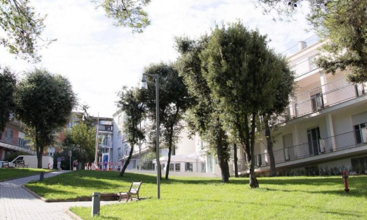 Marche, dalla sanità privata pronti 188 posti per i pazienti Covid: 8 a Villa Pini Marche, dalla sanità privata pronti 188 posti per i pazienti Covid: 8 a Villa Pini