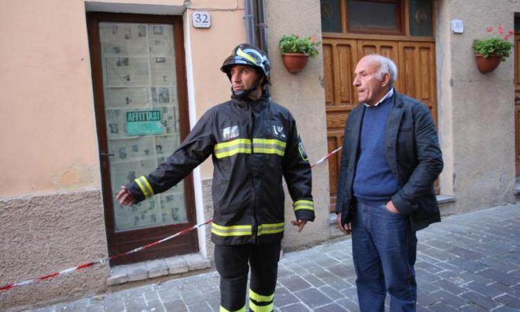 Muccia, il Sindaco Baroni: "attivati servizi di consegna a domicilio dei farmaci e spesa" Muccia, il Sindaco Baroni: "attivati servizi di consegna a domicilio dei farmaci e spesa"