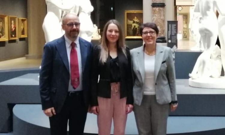 Unicam, una dottoranda sul podio per il premio internazionale dei giovani giuristi Unicam, una dottoranda sul podio per il premio internazionale dei giovani giuristi