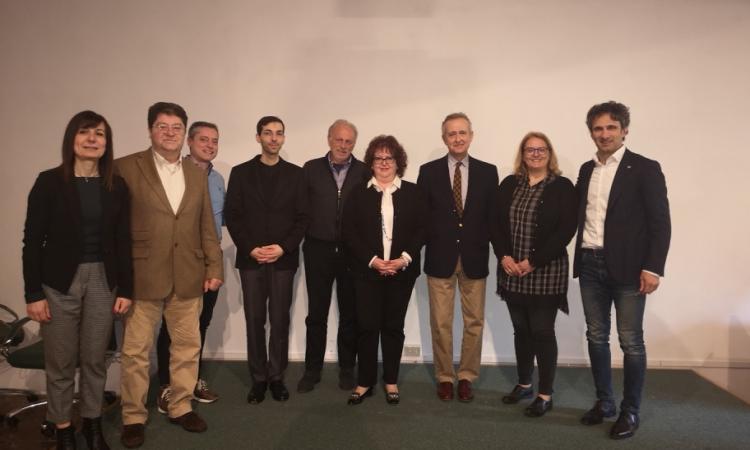 Fondazione Carima dona 42 letti ospedalieri per il "Progetto 100" Fondazione Carima dona 42 letti ospedalieri per il "Progetto 100"