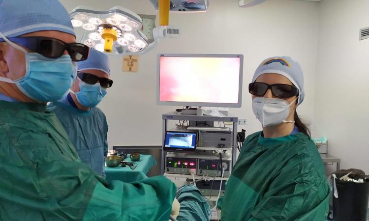 Ospedale di Macerata, installato il sistema di videolaparoscopia 3D donato dalla Fondazione Carima