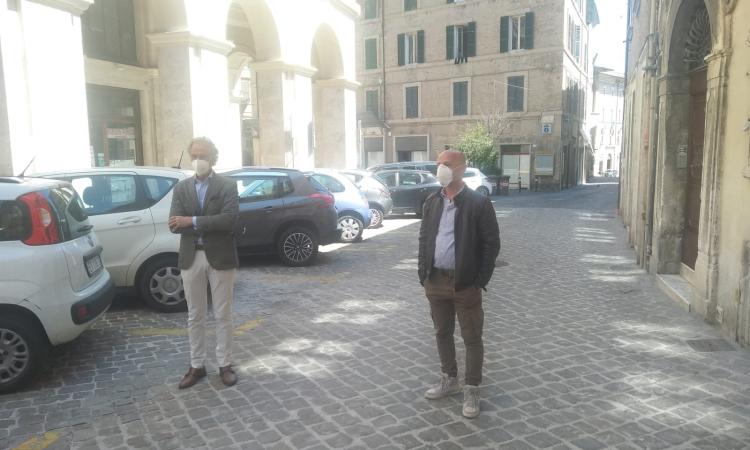 Macerata, consegna dei pasti ai più bisognosi: al via il progetto "Basta un sorriso"