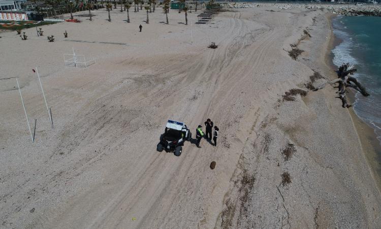 Civitanova, area sosta riservata per il quad della Polizia Locale. Cognigni: "Servirà per tutta l'estate"