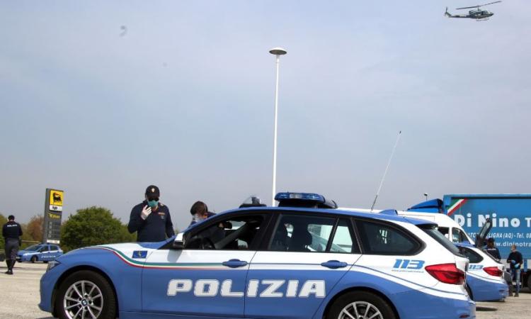 Primo Maggio, disposti controlli a tappeto delle Forze dell'Ordine su tutto il territorio maceratese Primo Maggio, disposti controlli a tappeto delle Forze dell'Ordine su tutto il territorio maceratese
