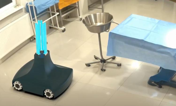 Porto Recanati, il progetto dell'ingegner Luca Tiseni: il nuovo robot per disinfettare gli ambienti (VIDEO)
