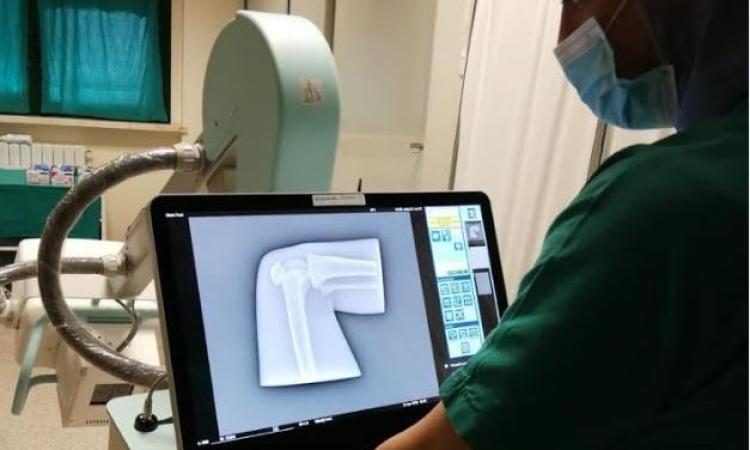 Il cuore della Fimag Guzzini: donato un apparecchio radiologico digitale all’Area Vasta 3 (FOTO) Il cuore della Fimag Guzzini: donato un apparecchio radiologico digitale all’Area Vasta 3 (FOTO)