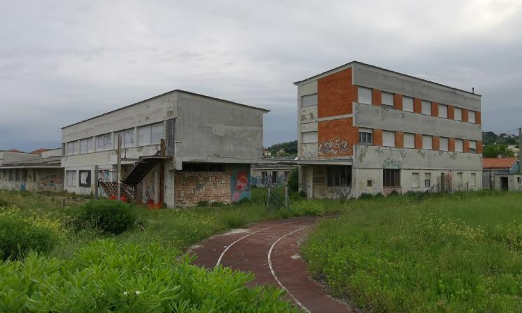 Ex liceo scientifico a Fontespina, parlano i cittadini: "Ci aspettiamo che Ciarapica mantenga le promesse" (FOTO)