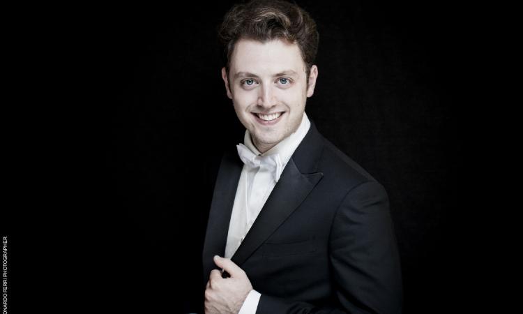 Quarto appuntamento con FORM-Café: ospite il giovane direttore d’orchestra Alessandro Bonato