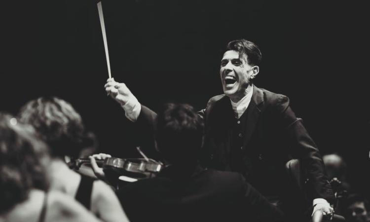 La Form ricorda Ezio Bosso: "Non dimenticheremo il suo entusiasmo per la vita e per la bellezza" La Form ricorda Ezio Bosso: "Non dimenticheremo il suo entusiasmo per la vita e per la bellezza"