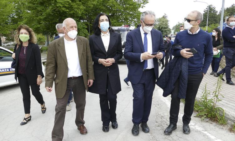 Ricostruzione post-sisma, Legnini in visita ad Amatrice: ad agosto via ai lavori del nuovo Ospedale Ricostruzione post-sisma, Legnini in visita ad Amatrice: ad agosto via ai lavori del nuovo Ospedale