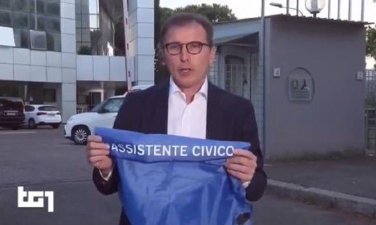 I 60 mila "assistenti civici" del ministro Boccia scatenano l'ira del mondo della politica e non solo I 60 mila "assistenti civici" del ministro Boccia scatenano l'ira del mondo della politica e non solo