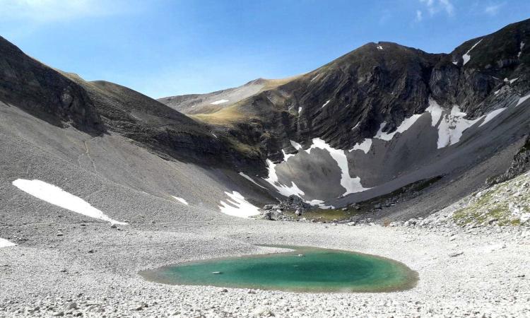 Lago di Pilato, acque in calo per effetto del cambiamento climatico e del sisma Lago di Pilato, acque in calo per effetto del cambiamento climatico e del sisma