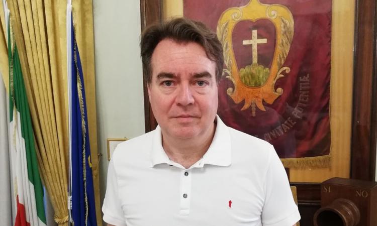 Potenza Picena, la replica dell'assessore Mazzoni al PD: "Basta critiche, l'organico delle nostre farmacie è eccellente" Potenza Picena, la replica dell'assessore Mazzoni al PD: "Basta critiche, l'organico delle nostre farmacie è eccellente"
