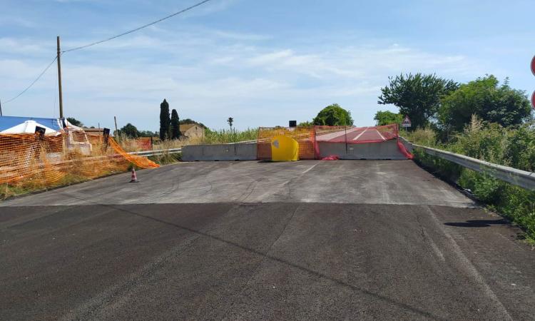 Porto Recanati, riaperto il cavalcavia sull'autostrada: altri 169 tamponi all'Hotel House Porto Recanati, riaperto il cavalcavia sull'autostrada: altri 169 tamponi all'Hotel House
