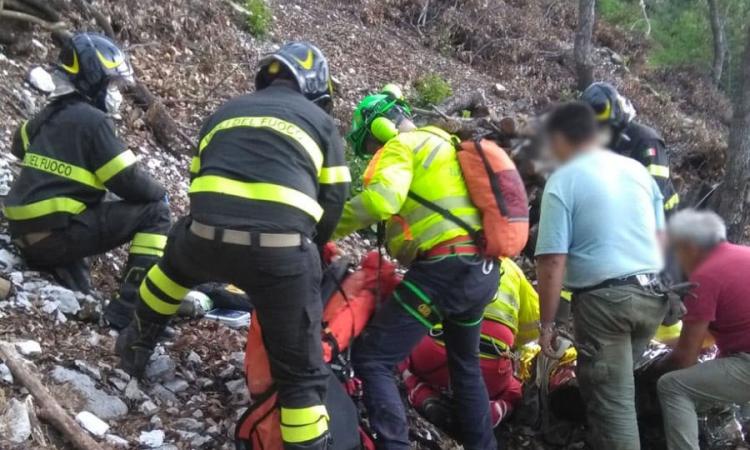 San Ginesio, uomo rimane ferito in località San Liberato: trasportato a Torrette in eliambulanza