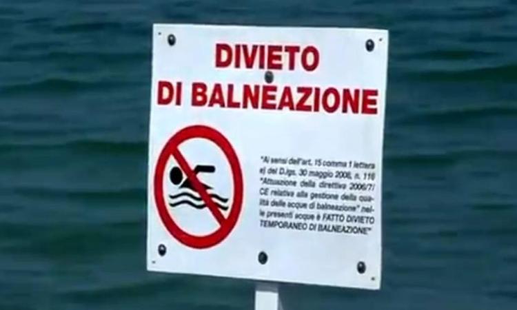 Civitanova, permane il divieto di balneazione tra il molo nord e lo chalet Attilio: domani nuove verifiche Civitanova, permane il divieto di balneazione tra il molo nord e lo chalet Attilio: domani nuove verifiche